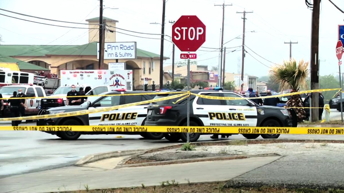 Two Texas law enforcement officers shot and killed after traffic stop