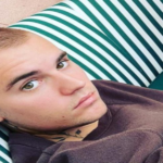 Justin Bieber poses with a new haircut and says goodbye to the criticism of "cultural appropriation"