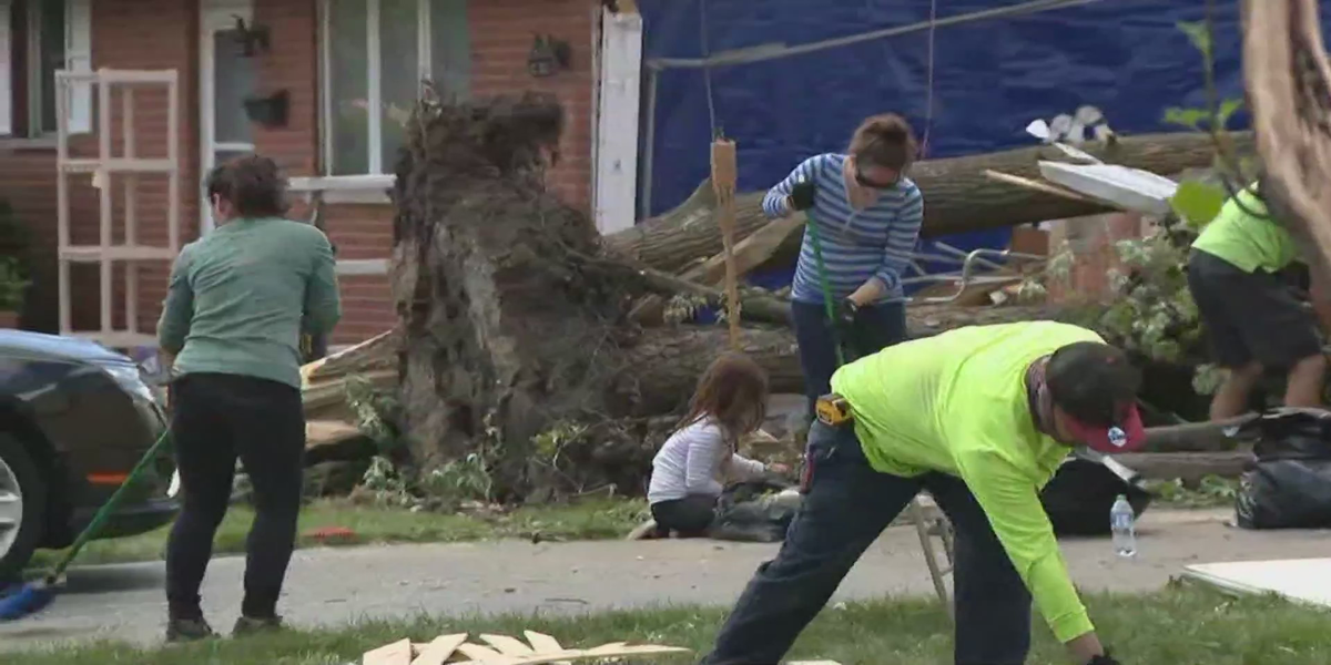 Pregnant mother loses baby after tornado hits Woodridge