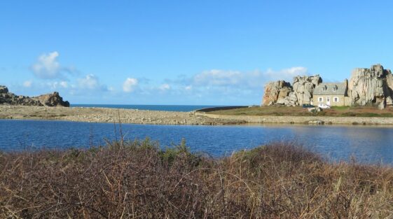 Castel Meur: a house among rocks in French Brittany