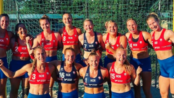 Handball players fined for refusing bikini uniforms