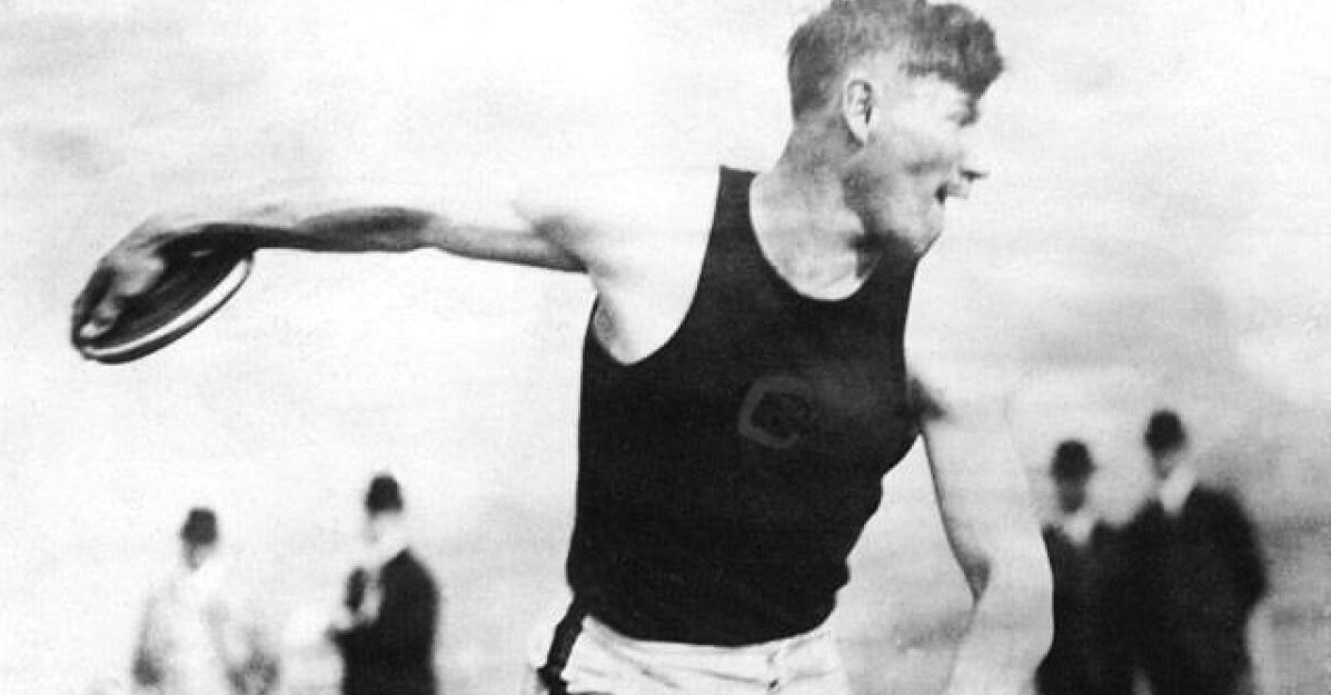 Jim Thorpe, the athlete who won two medals in junk shoes