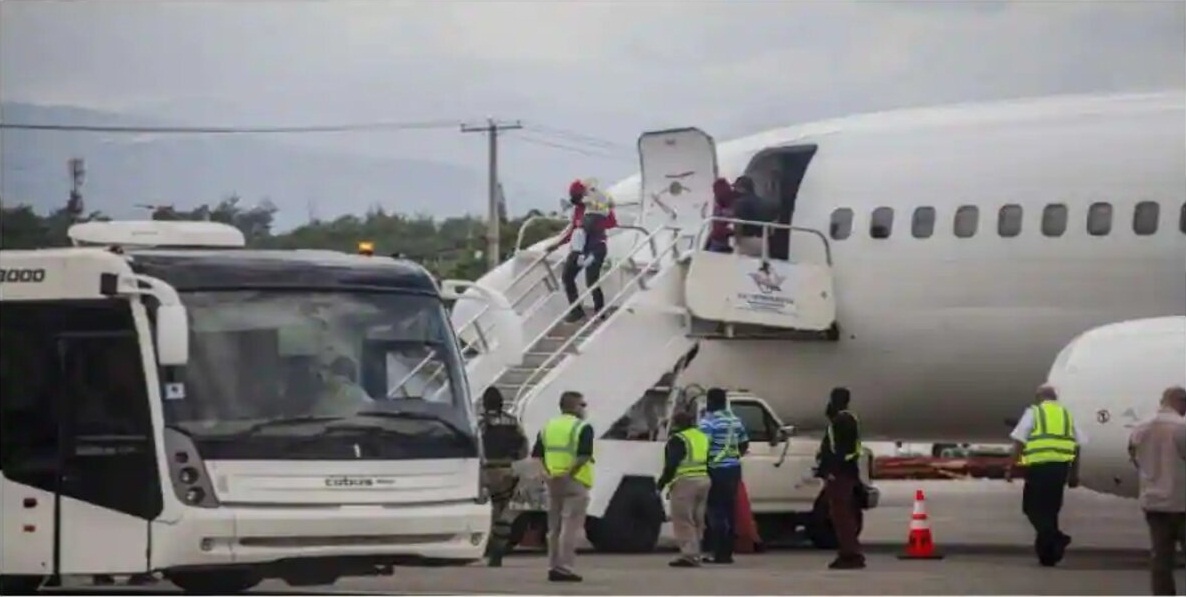 U.S. began deporting Haitian migrants detained in Texas