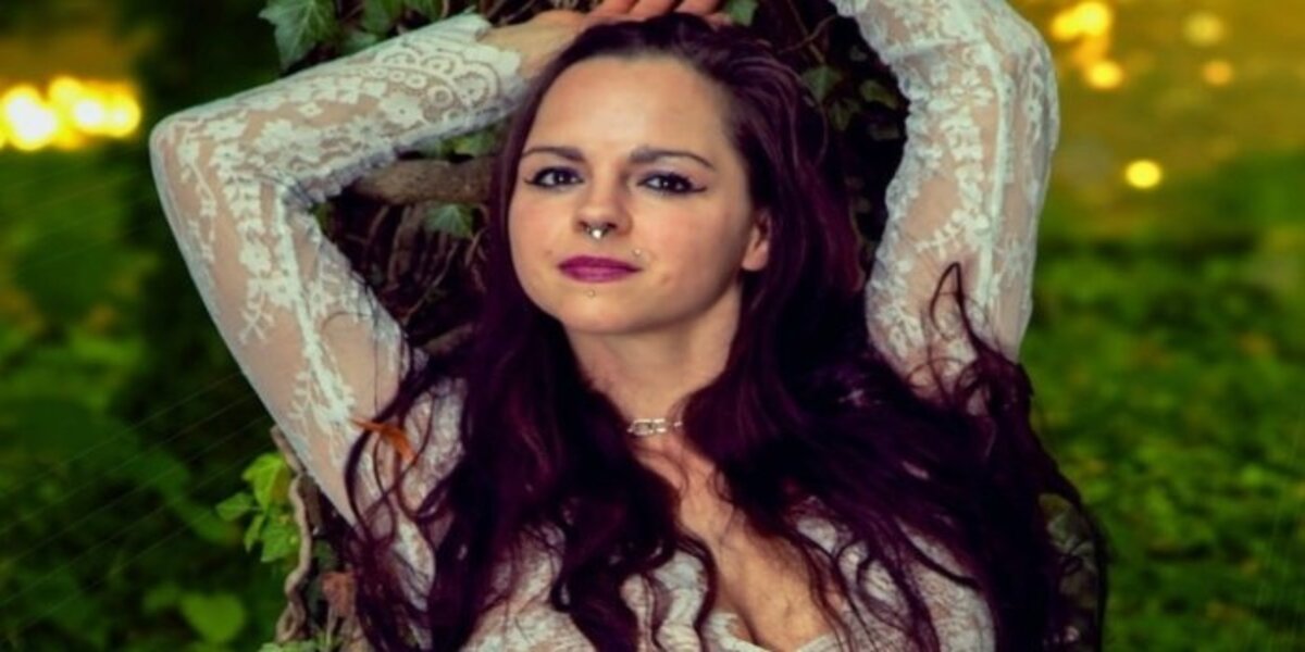 Model, 36, mauled by a leopard during a photo shoot