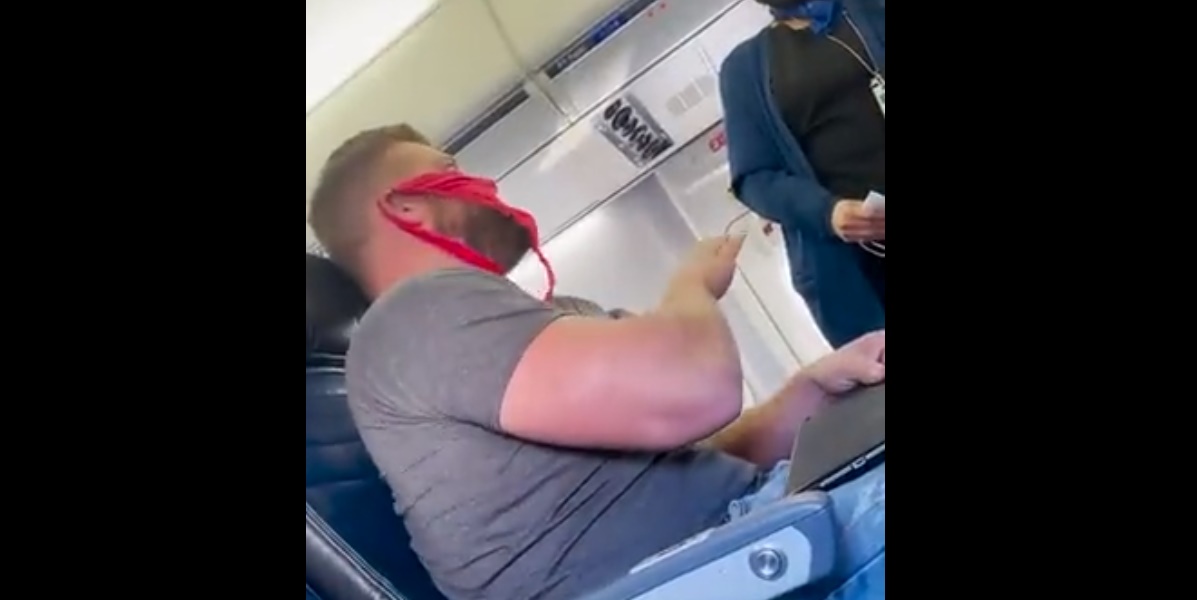 Man with a thong over his face instead of a mask is forced off plane