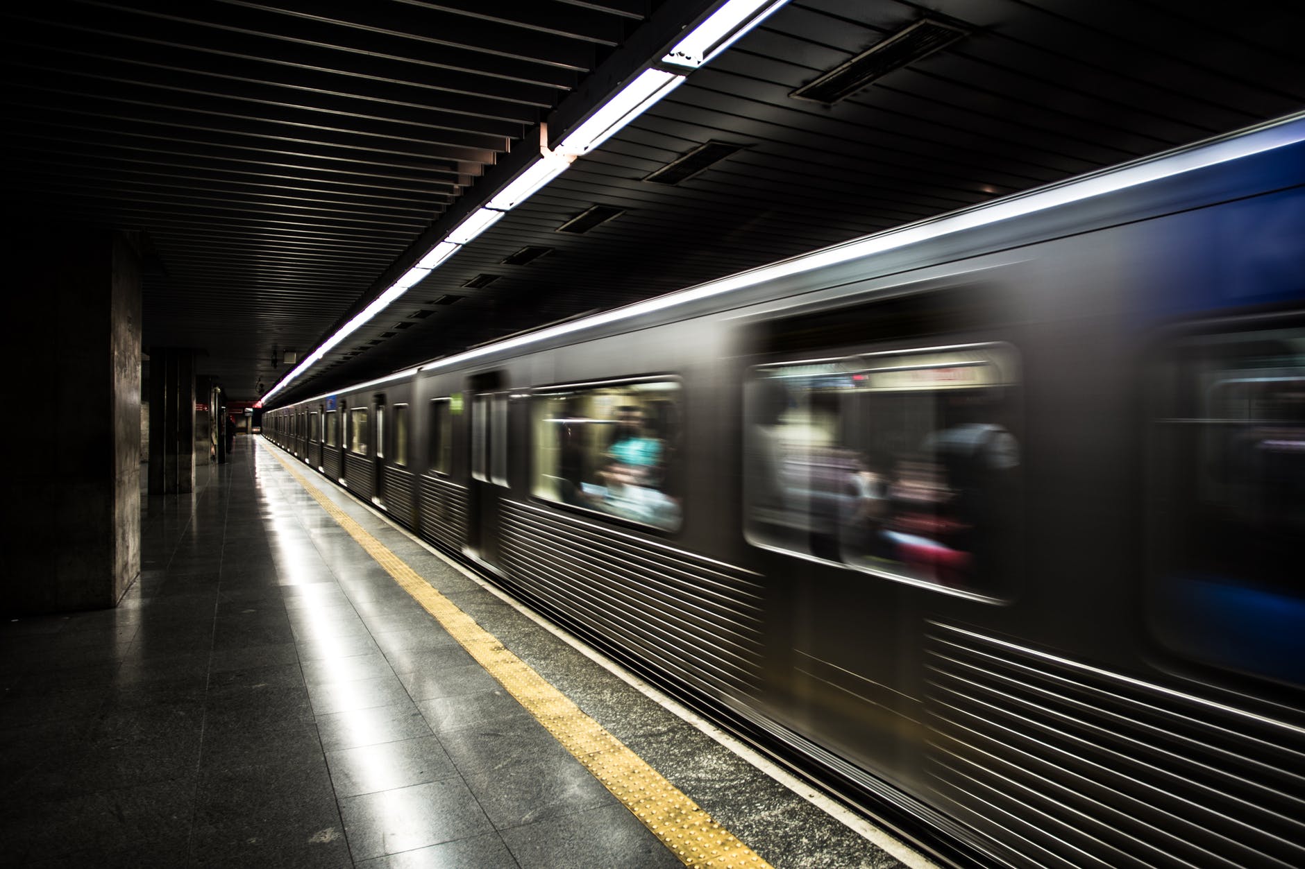 Man pushed woman onto subway tracks in front of dozens of witnesses