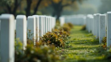 Trump pays tribute at Arlington Cemetery before inauguration